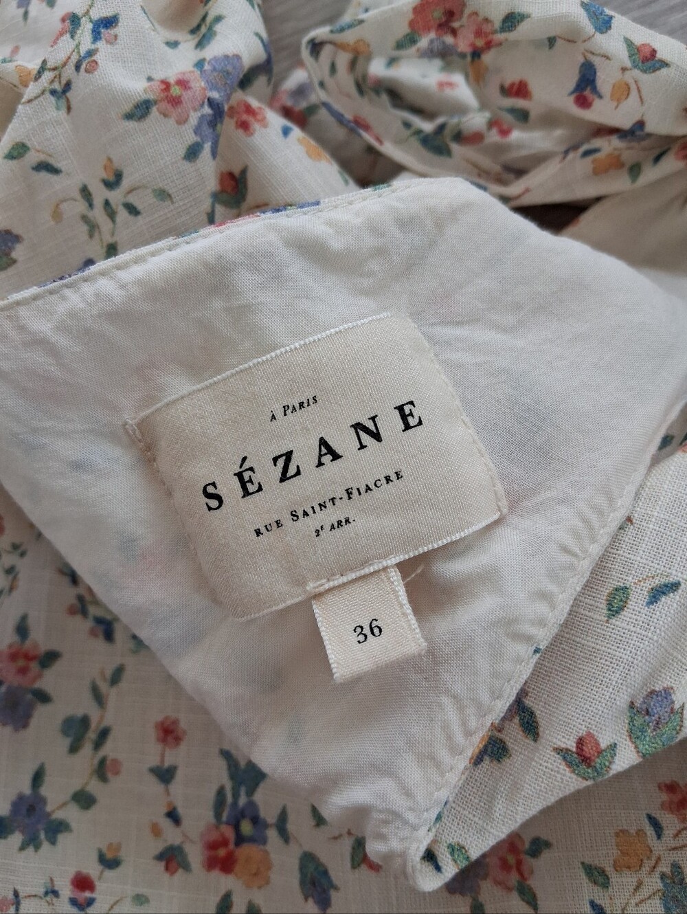 Sezane Lara Blouse In Melia Print - Picture 8 of 16